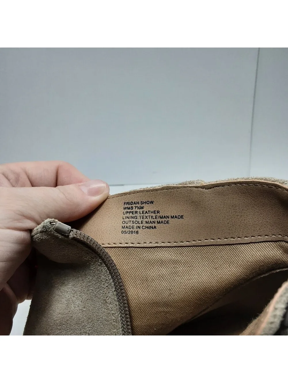 Kenneth Cole -REACTION - Women's Size 7 1/2 M - Open Toe Ankle Boot